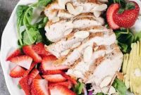 Paleo Whole30 Strawberry Chicken Salad