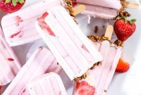Velvety Strawberry Paleo Ice Pops