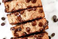 Paleo Vegan Gluten Free Chocolate Chip Banana Bread