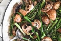 Quick Garlic Asparagus and Mushroom Skillet