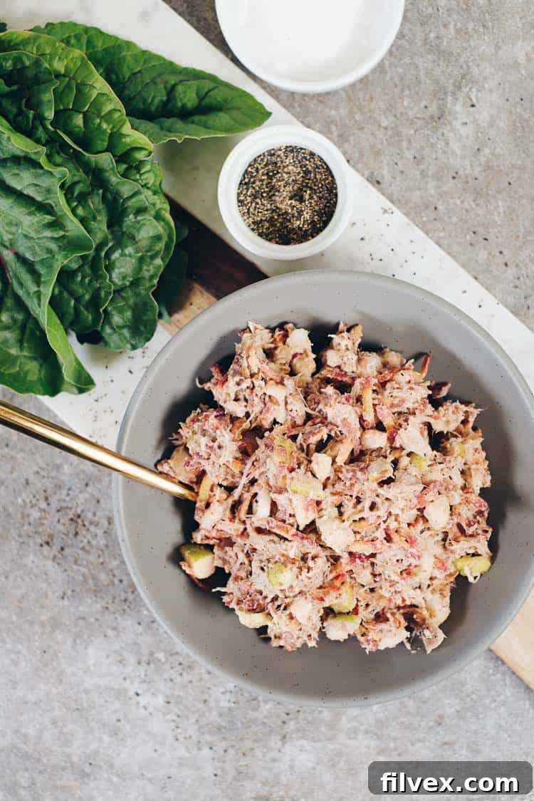 These Paleo and Whole30 pear and almond chicken salad wraps are perfect for packing along for a day trip or lunch during the busy week! | realsimplegood.com