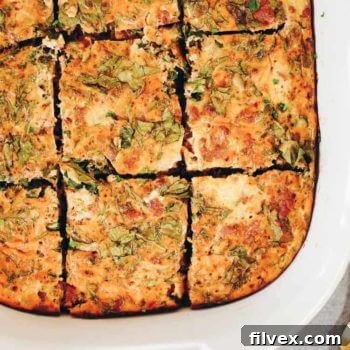 Paleo Breakfast Pizza Casserole (Whole30 + Keto) - perfect for meal prep.