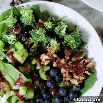 Spinach Blueberry Salad with dressing