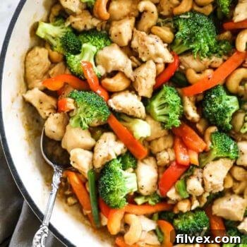 Paleo Whole30 Cashew Chicken