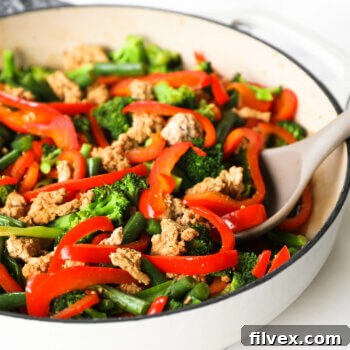 Close up angle image of ground turkey stir fry