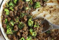 20-Minute One-Pan Ground Beef and Broccoli Stir-Fry